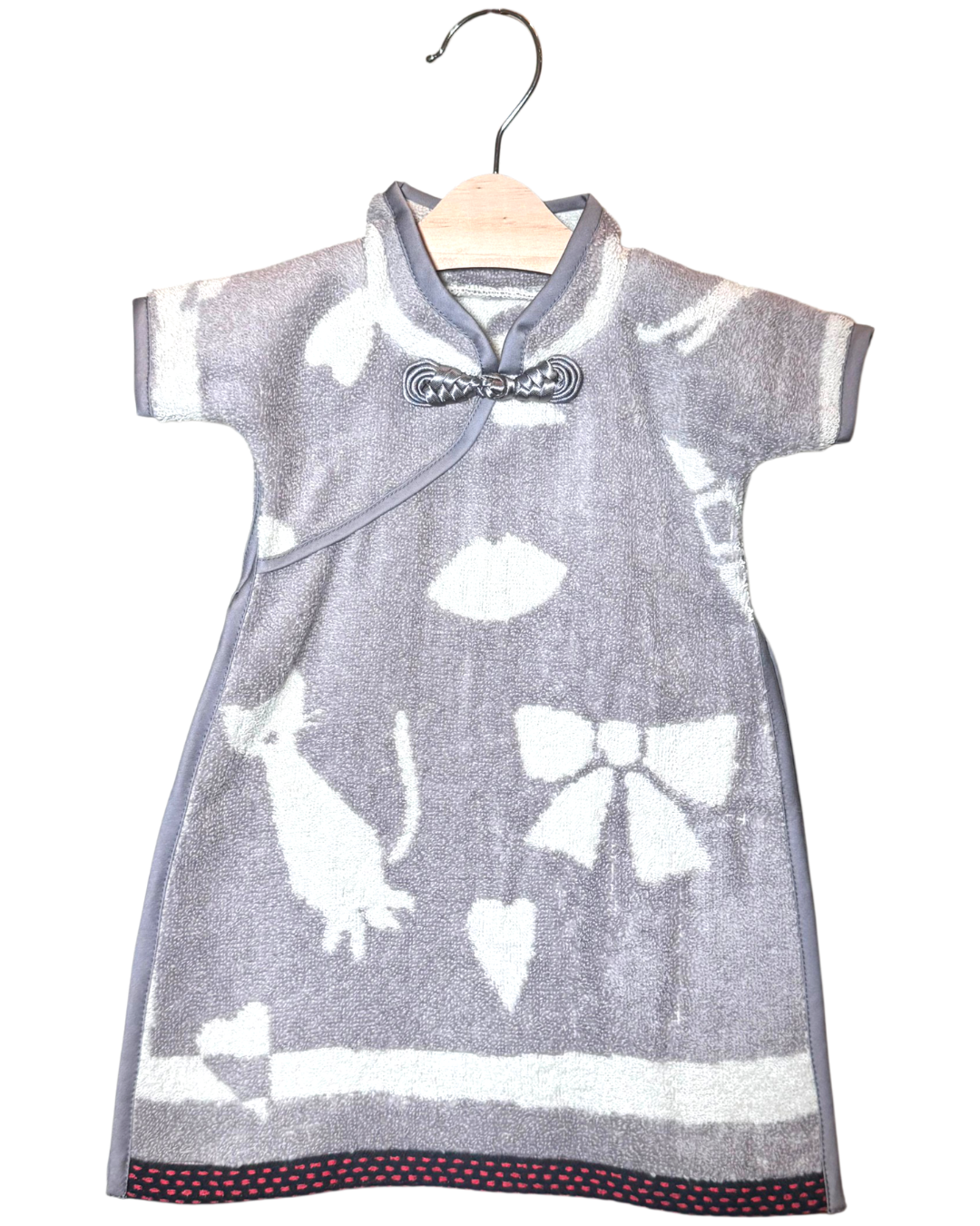 Cheongsam Towel - Gray Sweetheart Charm Cat