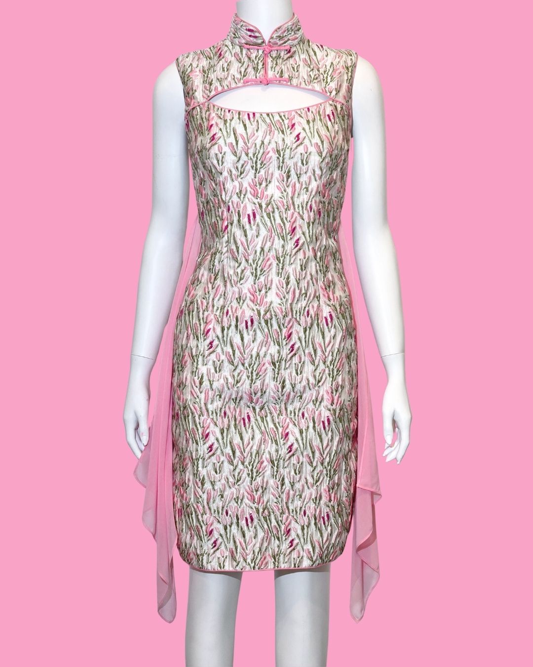 Jacquard Floral w/ Cutout Cheongsam