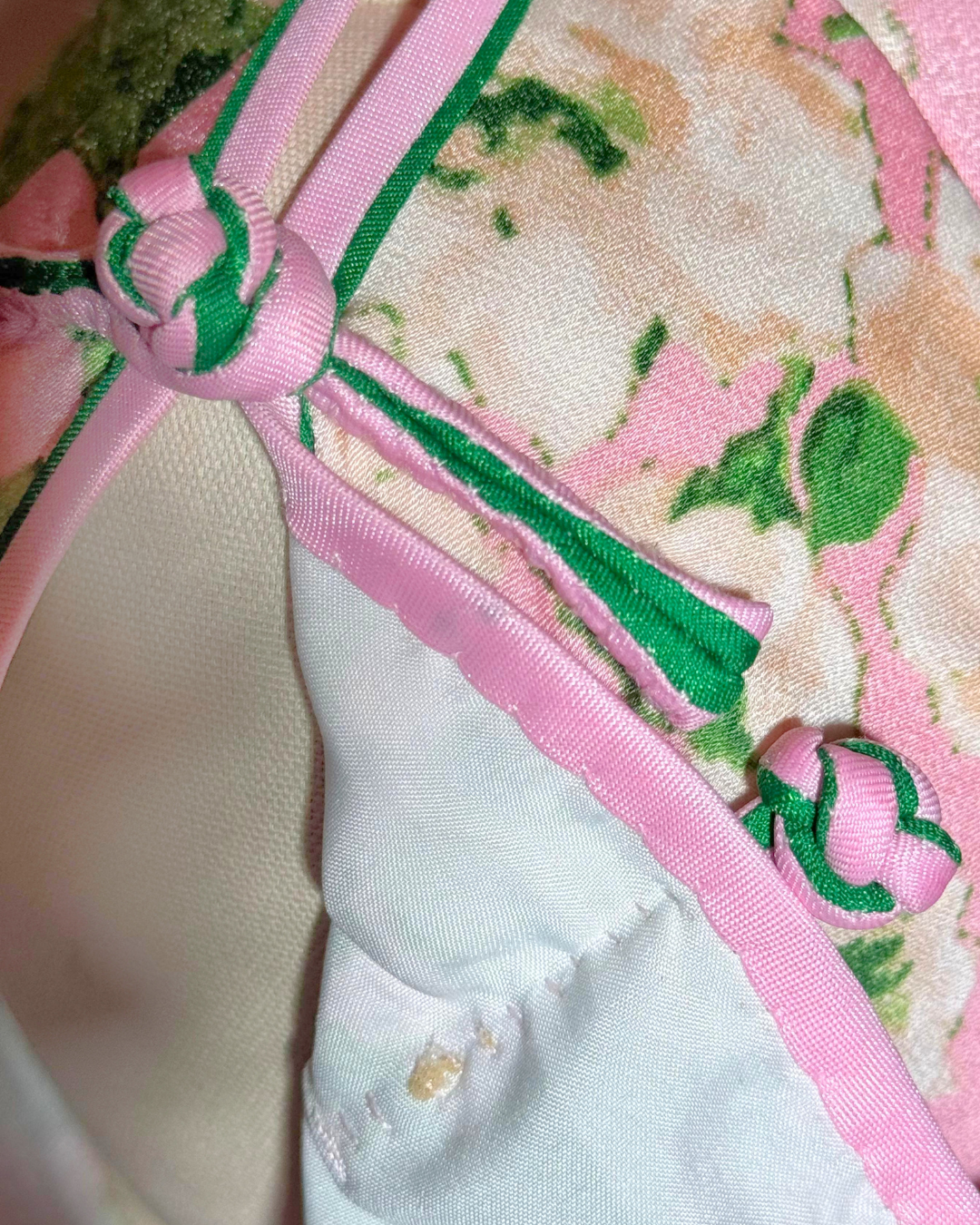 Pink Floral Print Keyhole Neck Cap Sleeve Cheongsam