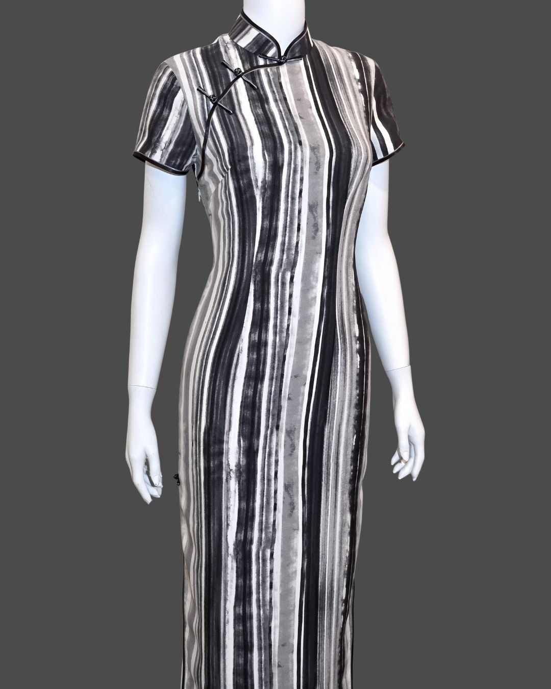Black & White Liquid Strip Cheongsam