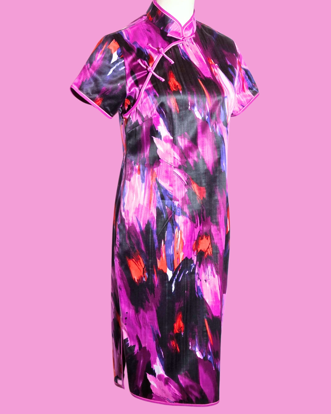 Purple and Red Brushstroke Cheongsam