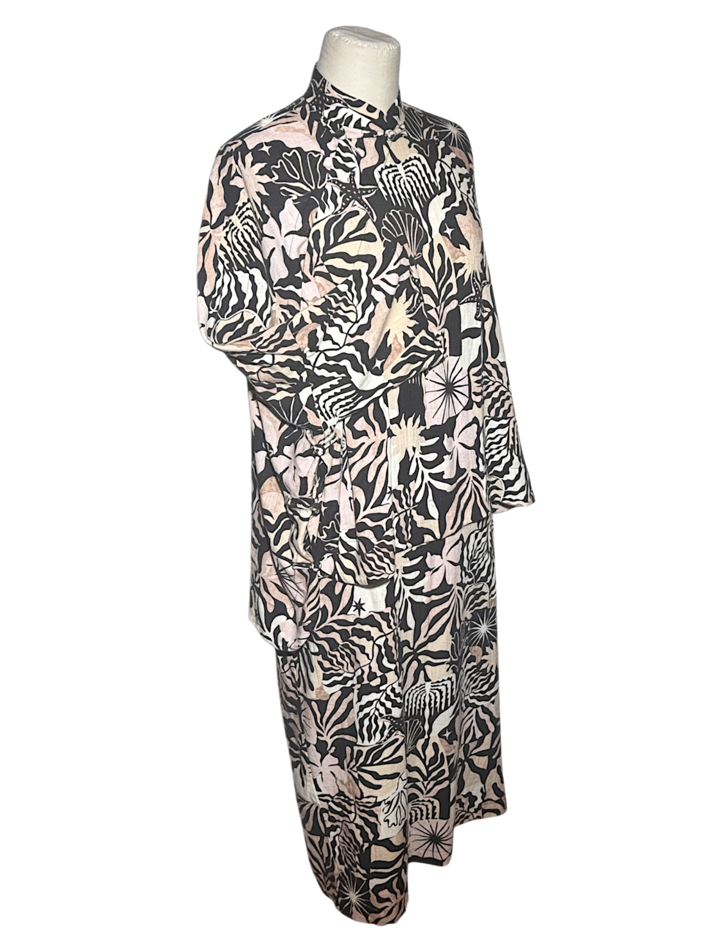 Printed Cape-Sleeve Modern Cheongsam Set