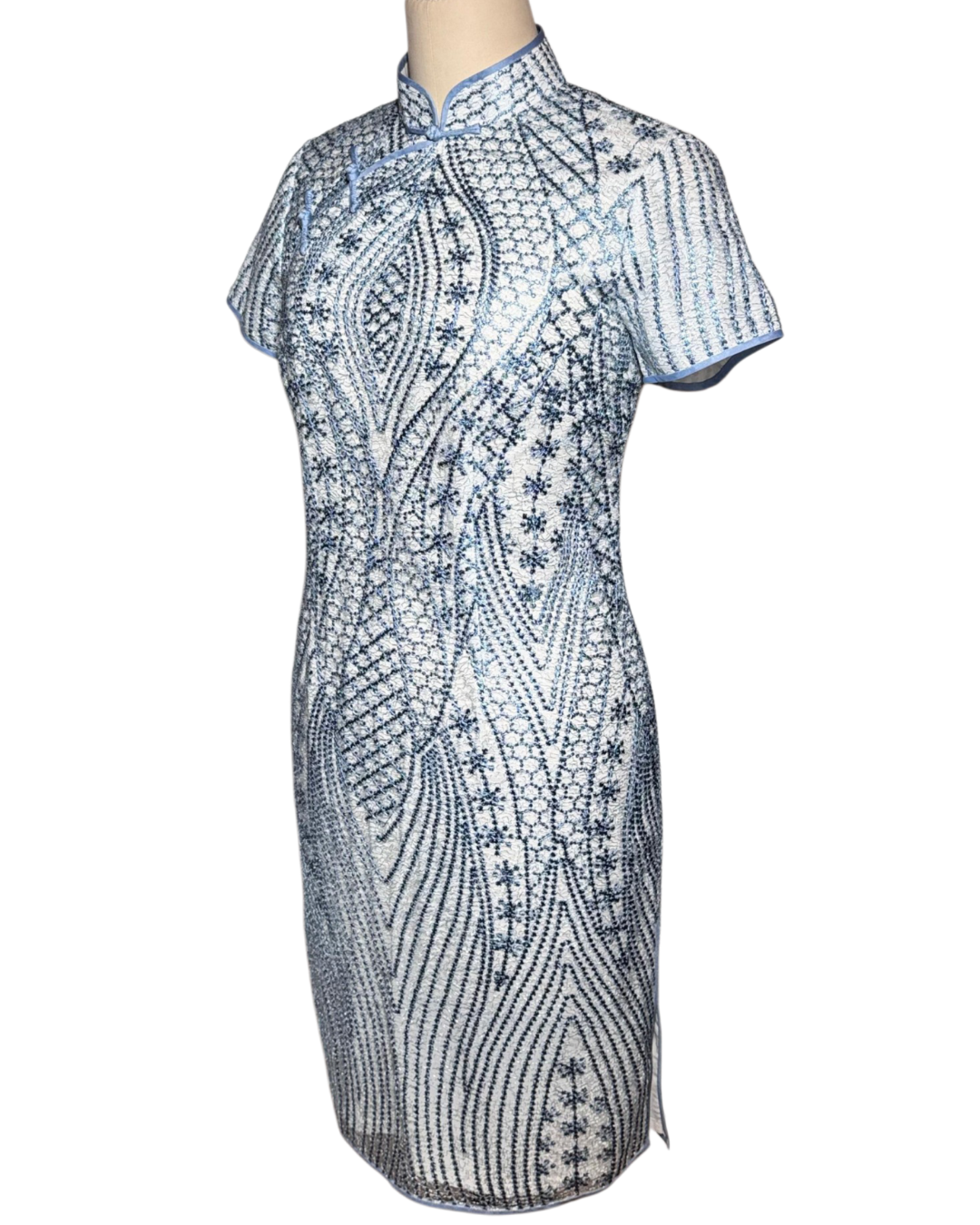 Blue Geometric Embroidered Cap Sleeve Cheongsam