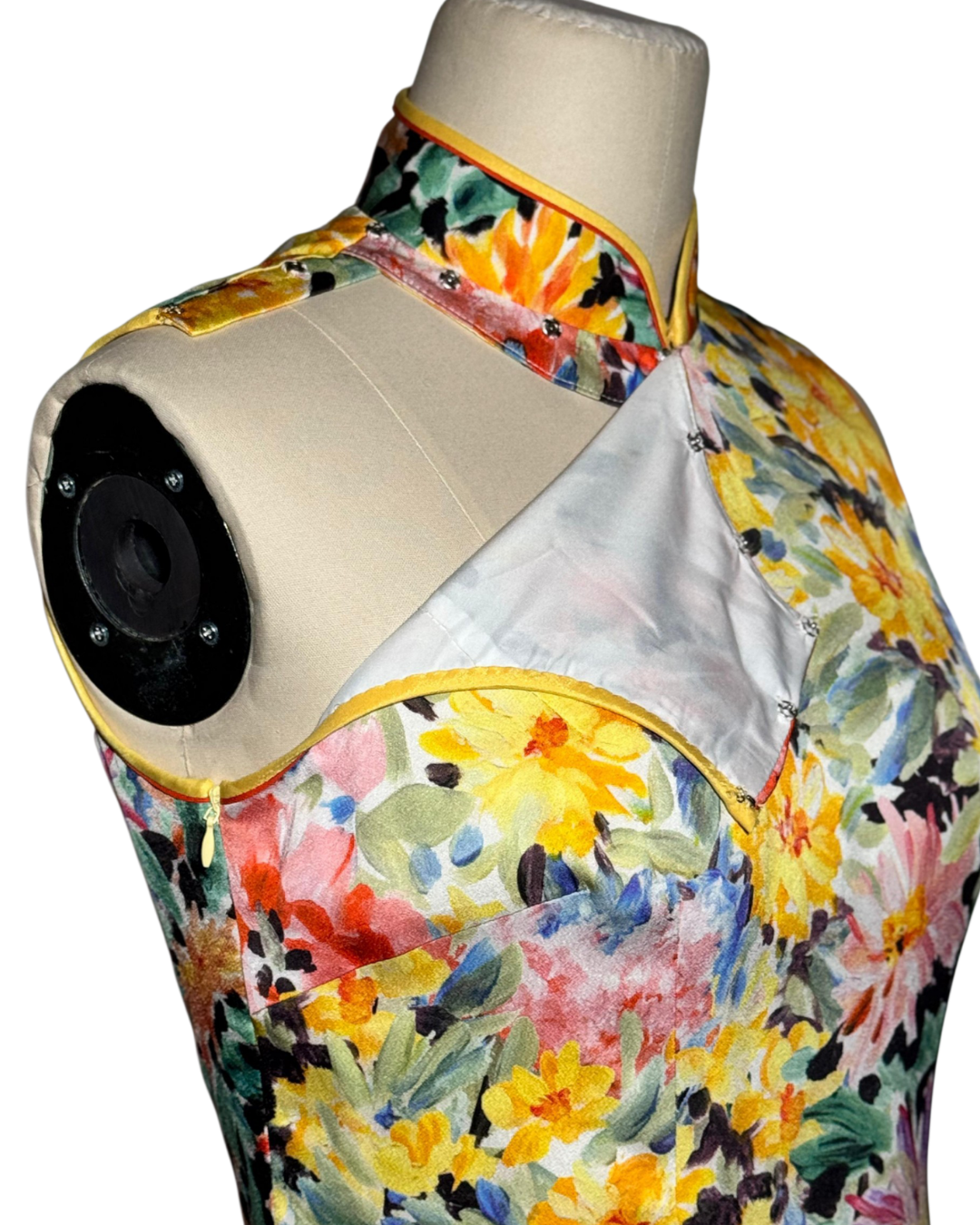 Watercolor Floral Sleeveless Cheongsam